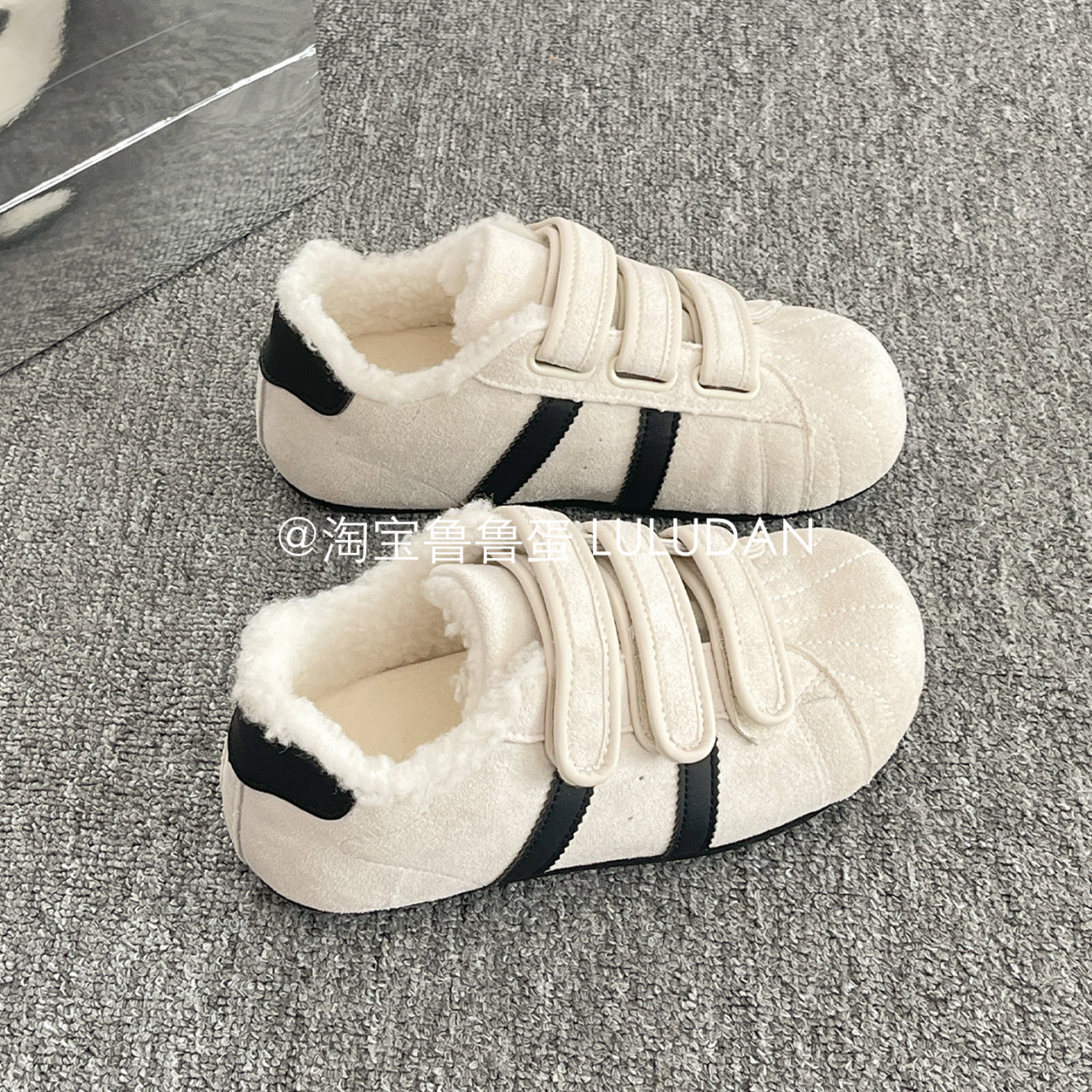 Zapatos Burken cálidos otoño y invierno de 2025, nuevos zapatos blancos retrógrados con suela gruesa, zapatos de entrenamiento ultraligeros y cómodos para mujeres