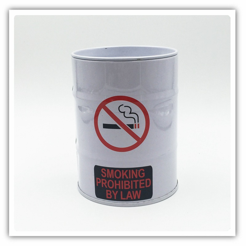 Moda japonesa de moda barril de aceite cenicero personalidad mini cenicero de acero inoxidable barril de gasolina cenicero