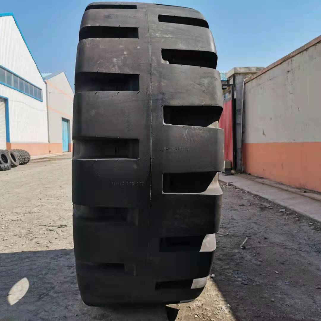 装载机轮胎23.5-25 铲车轮胎26.5-25 工程轮胎 L-5半实心加深花纹