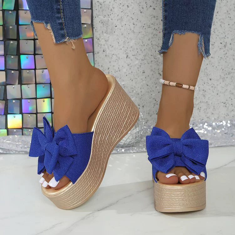 Женские сабо на танкетке для улицы, увеличивающие рост, новинка лета 2025 года, модные пляжные сандалии с бантом и толстой подошвой для отдыха