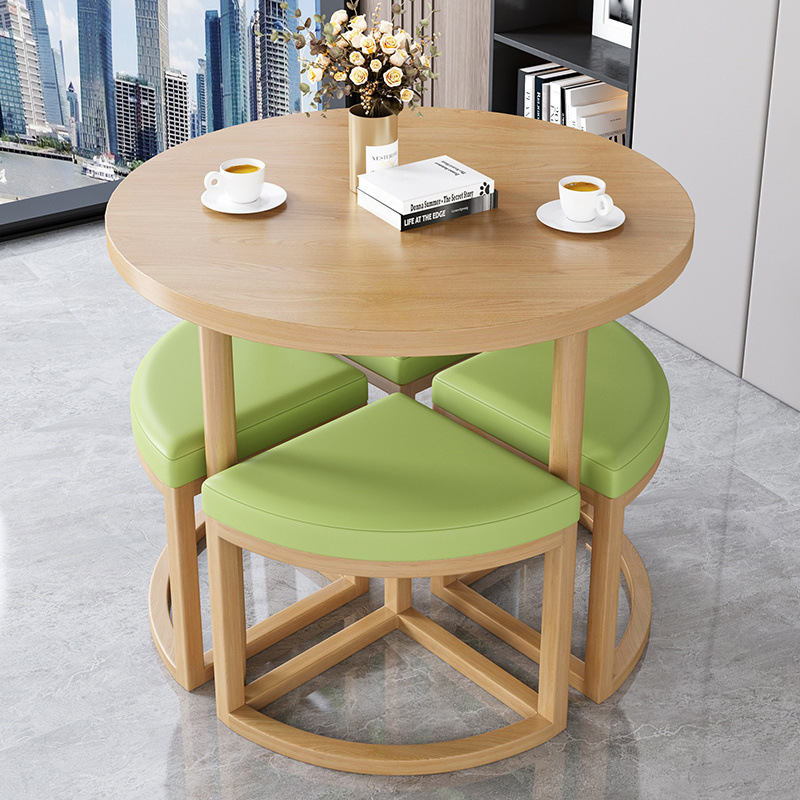 Taburete de cuero verde claro + mesa de madera
