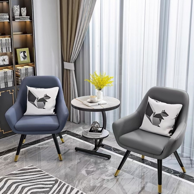 Mesa de té de balcón una mesa, dos sillas, tres juegos de mesas y sillas al aire libre, mesas de té de ocio, mesas redondas, sofá.