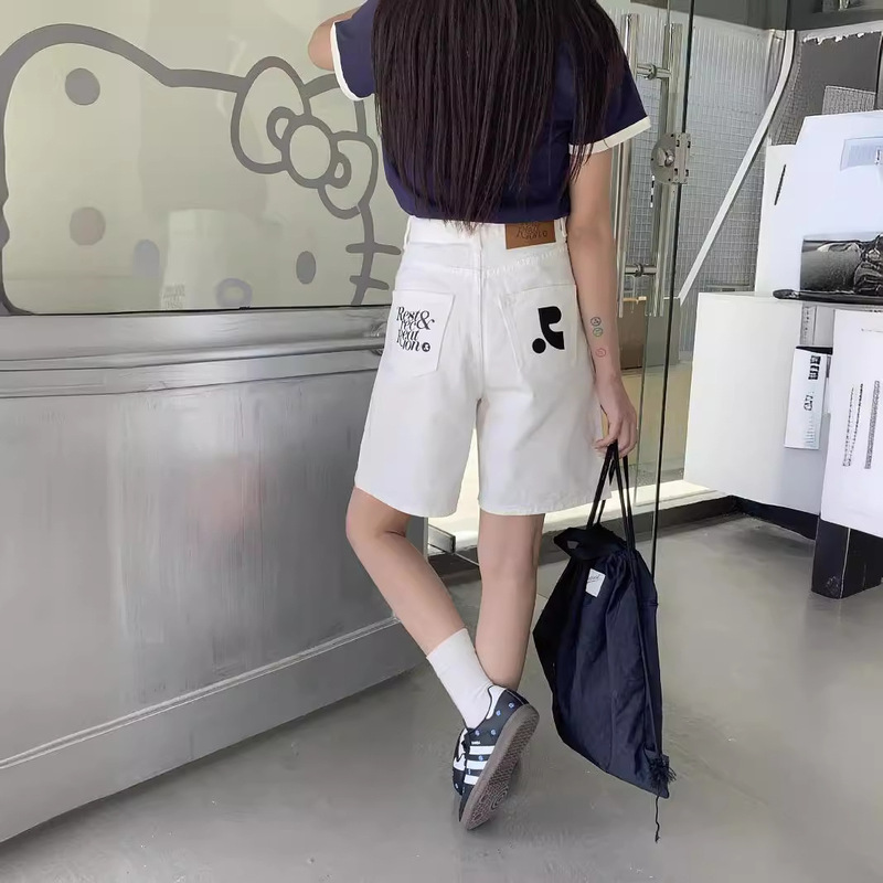 In-Stock 2026 New Korean Style Niche Letter Print Denim Shorts Straight-Leg Unisex Loose Casual Knee-Length Shorts