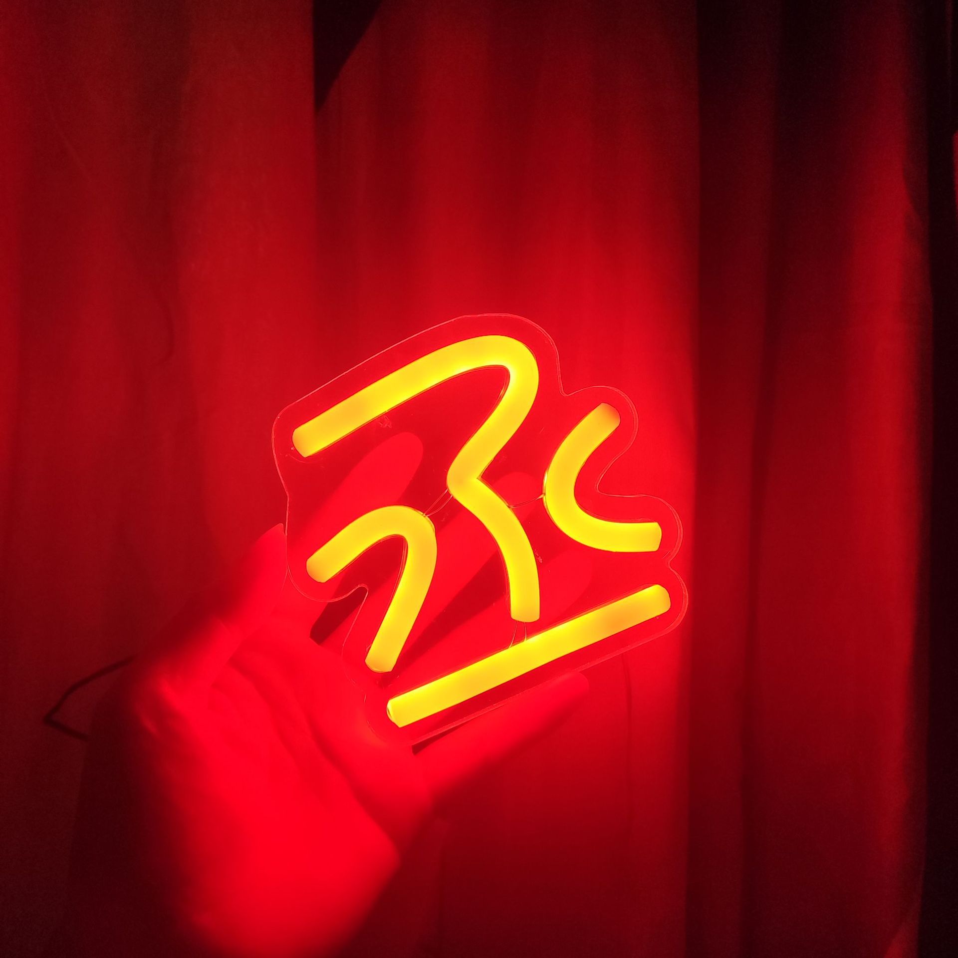 范丞丞演唱手机背夹霓虹灯LED迷你粉丝应援灯牌手举接机发光牌