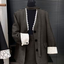 2024冬季半身裙两件蕾丝加厚短裙羽绒拼接毛呢西装套装外套