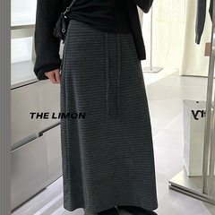 the limon柠檬绿茶2025秋季新款高腰显瘦条纹半身裙女中长款裙子