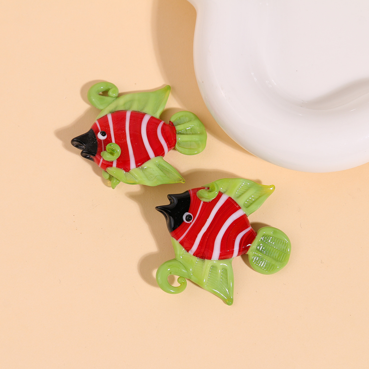 17g Weight Pendant Jewelry Making Type 35MM Jewelry Making Size DIY Jewelry Accessories Classification 1 Piece Quantity glass Material Fish Pattern All Seasons Season IG Style Style 1 Piece 35MM Glass Fish Pendant 6