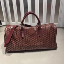 25�¿�����������д��ǙC��������������μ�б�����ð���Ů��