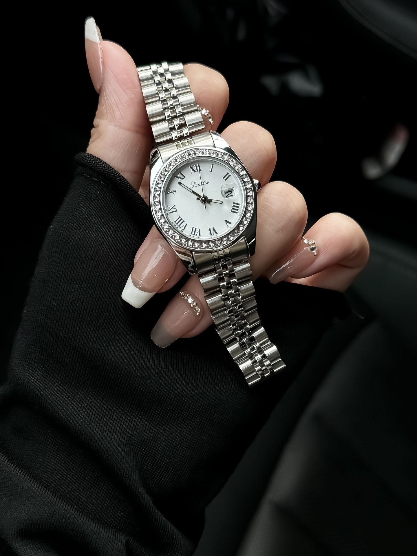 75g Weight Tempered Glass Mirror Material Alloy Strap Material Watch Classification Pointer Display Type Butterfly Double Snap Buckle Style Round Dial Shape Daily, Street Occasion Quartz Movement Solid Color Pattern All Seasons Season Women's Gender Retro, Classic Style Style Retro Classic Style Solid Color Butterfly Double Snap Quartz Watch Women's Watches 10