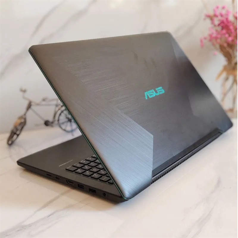 Stone YX570ZD Laptop Game Ben Flying Fortress R5 Quad Core GTX1050