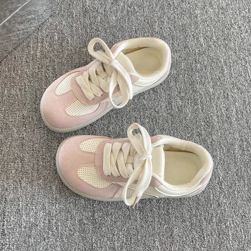 Zapatos de patina transpirables de malla para mujeres 2025 otoño nuevos zapatos de entrenamiento de estilo de estilo universal coreano color caramelo zapatos deportivos casuales blancos pequeños