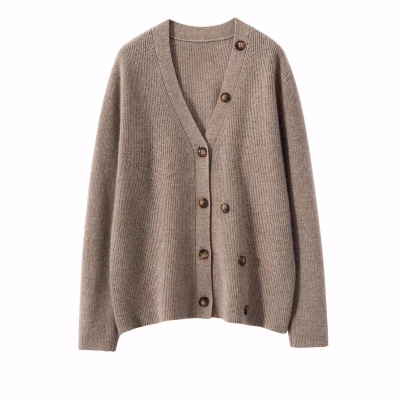 Liuliu Wen's New Autumn Cashmere V-Neck Knitwear for Women, Loose and Thickeneded Fashionable Wool Cardigan Knitwear