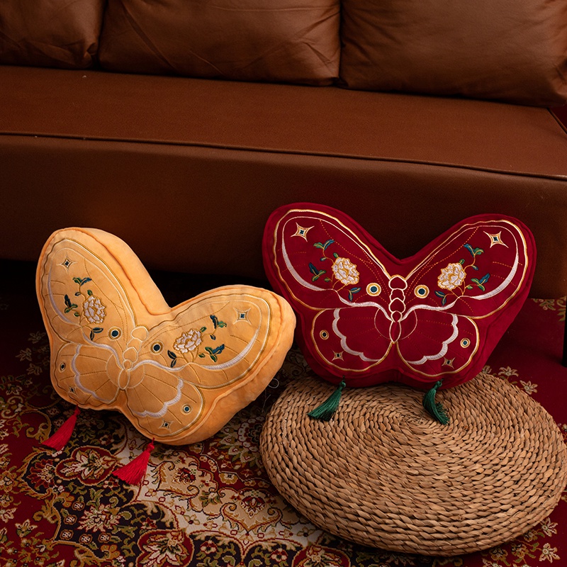 Caricatura adorable estilo nacional de bordilla mariposa almohada almohada sofá almohada de peluche muñeca de cabecera almohada