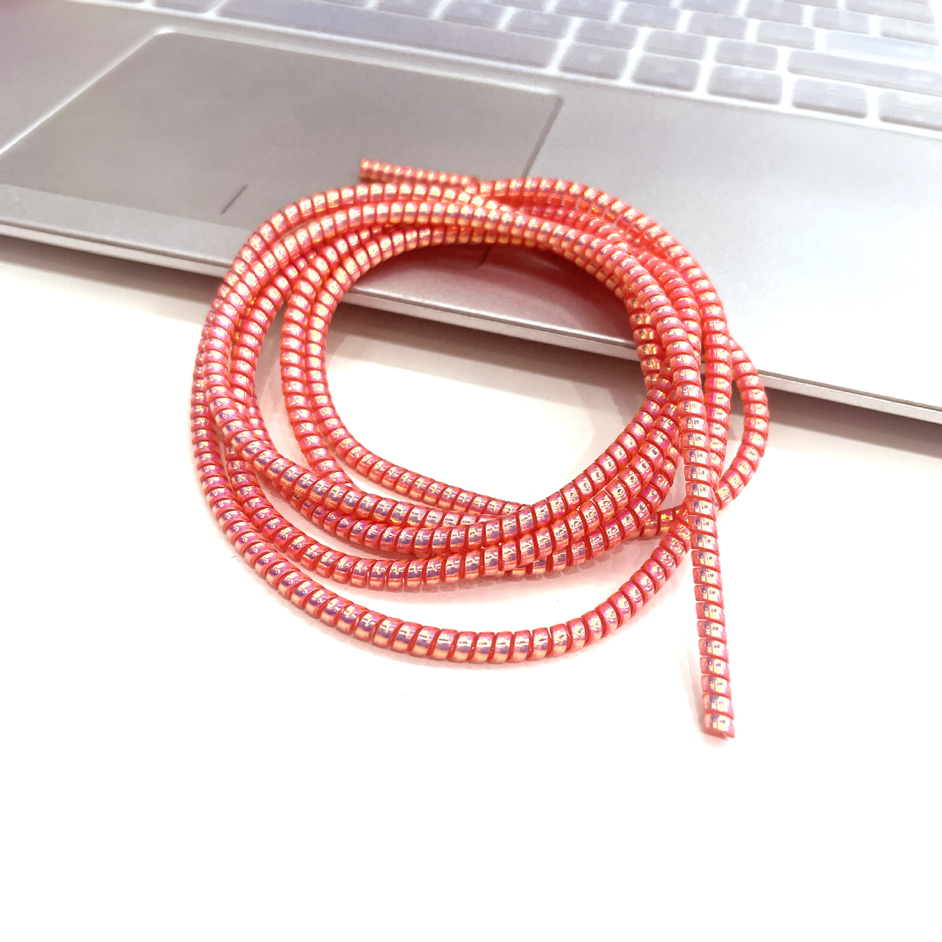 1.4m/1.6m cuerda de bobinado láser protección del medio ambiente TPU cable de datos del teléfono móvil cable de protección bobinado cuerda de resorte cubierta protectora