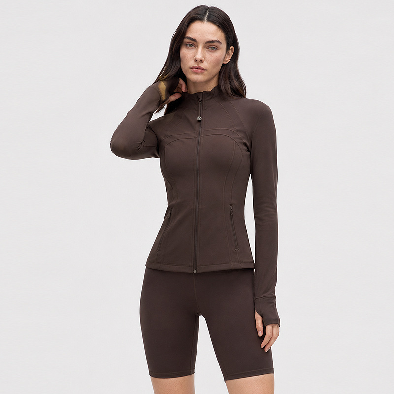 Ropa de yoga para mujer, cuello alto, cremallera, top deportivo de manga larga para correr, chaqueta elástica ajustada con tacto suave.