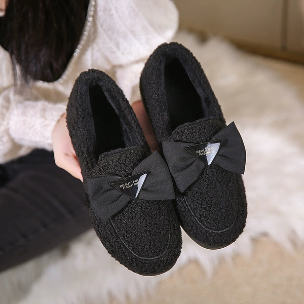 1107 Black and smaller size (it is recommended to be one size)