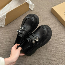 ��ɫӢ���L�߸����СƤЬŮ2025�¿��ļ���ʽ�ٴ�͹����ߘ���Ь