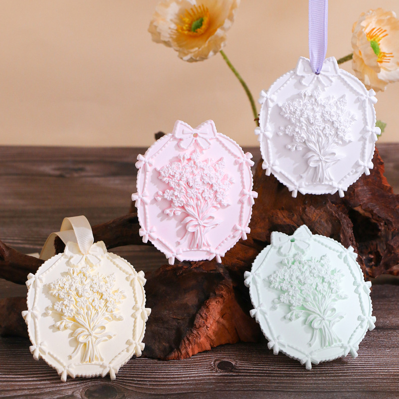 Embossed Lily of the Valley Flower Plaster Aromatherapy Pendant Home Car Accessories Wardrobe Cabinet Air Freshening Souvenir Fragrance