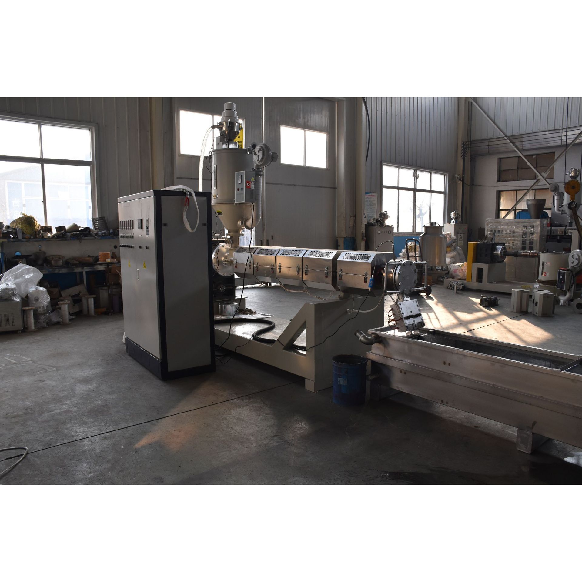 销售一润牌打包带拉丝机 打包绳拔丝机 PP一出四热熔打包带生产线