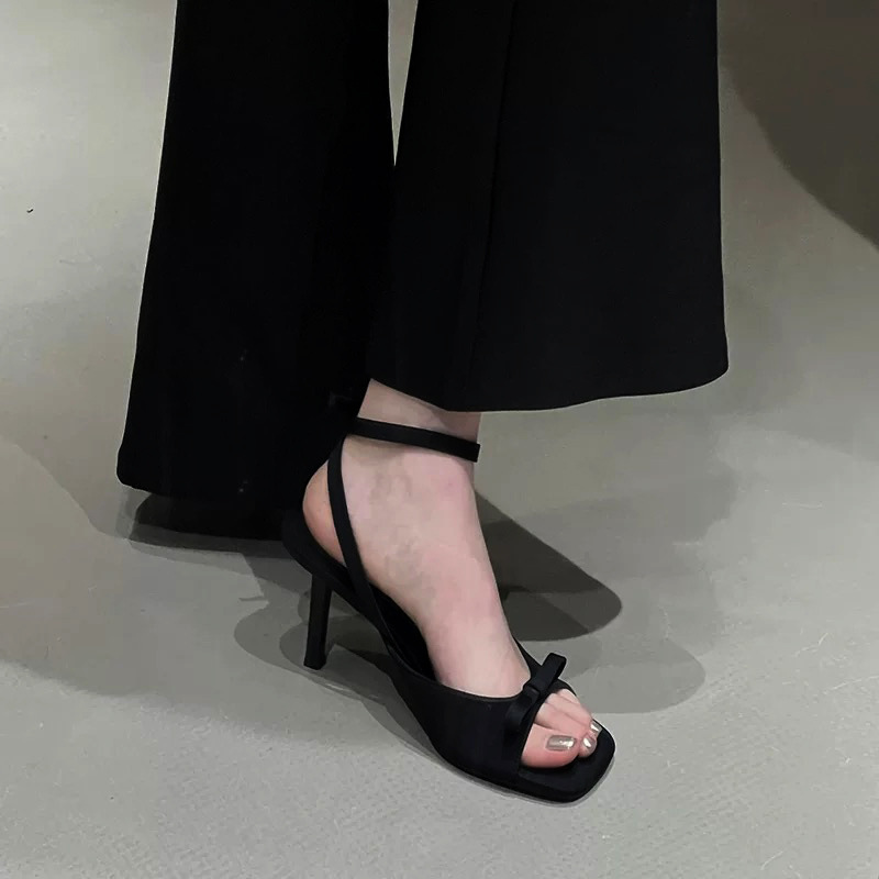 French White Thick Heel High Heels for Women 2025 New Square Toe One-Line Sandals for Women to Wear Outside in Summer