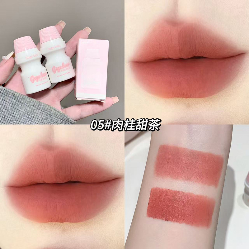 GegeBear niebla de terciopelo, polvo labial de niebla mate, no es fácil de tocar tazas de maquillaje, lápiz labial blanqueador transfronterizo, polvo labial al por mayor.