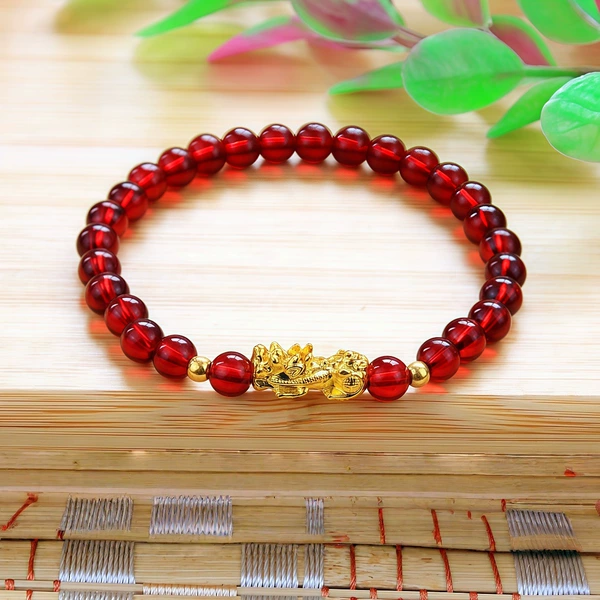Golden 貔貅 garnet [Single circle]