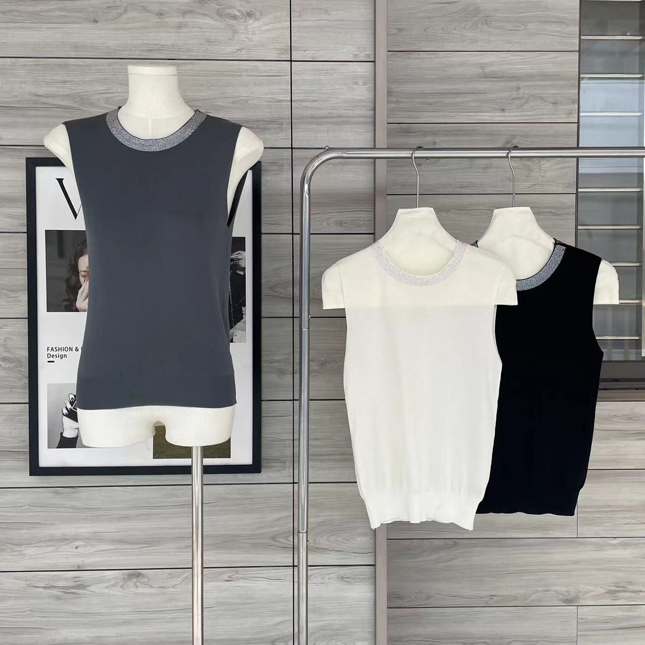 2024 Summer New European Crewneck Collar Diamond Chic High-end Beautiful All-match Pullover Sweater Top for Women