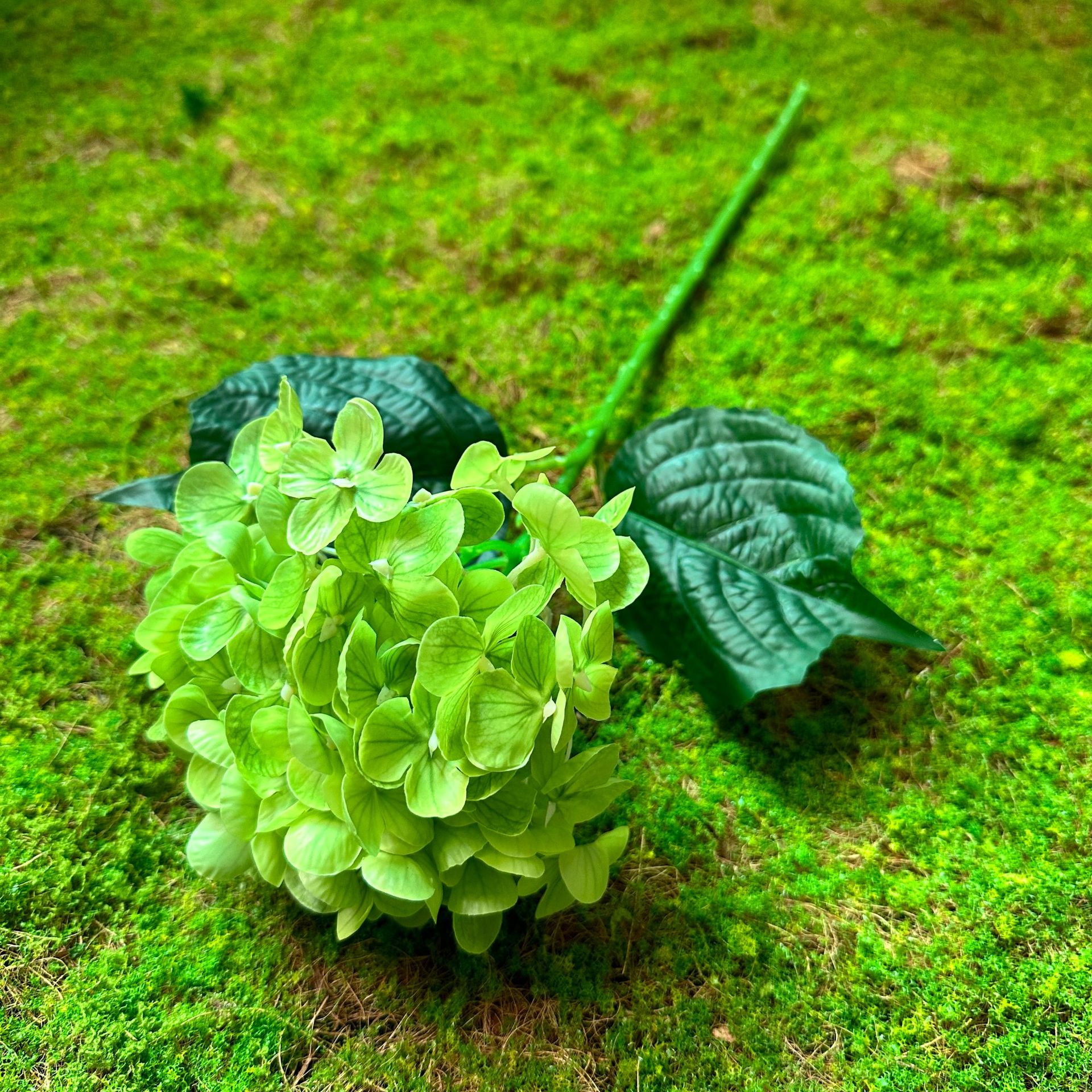 Hortensia simulada, flor simulada, sensación, ramo hidratante, evento de boda, accesorios de fotografía, decoración de ventana de sala de estar