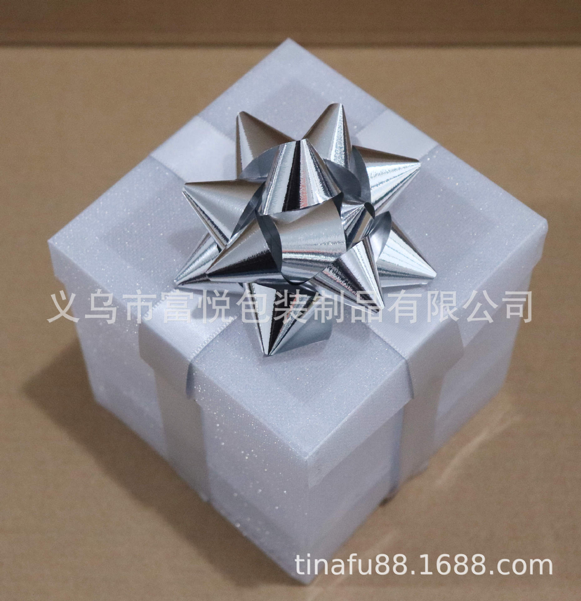 圣诞礼品盒 闪光礼品盒 塑胶礼品盒 水晶变色礼品盒