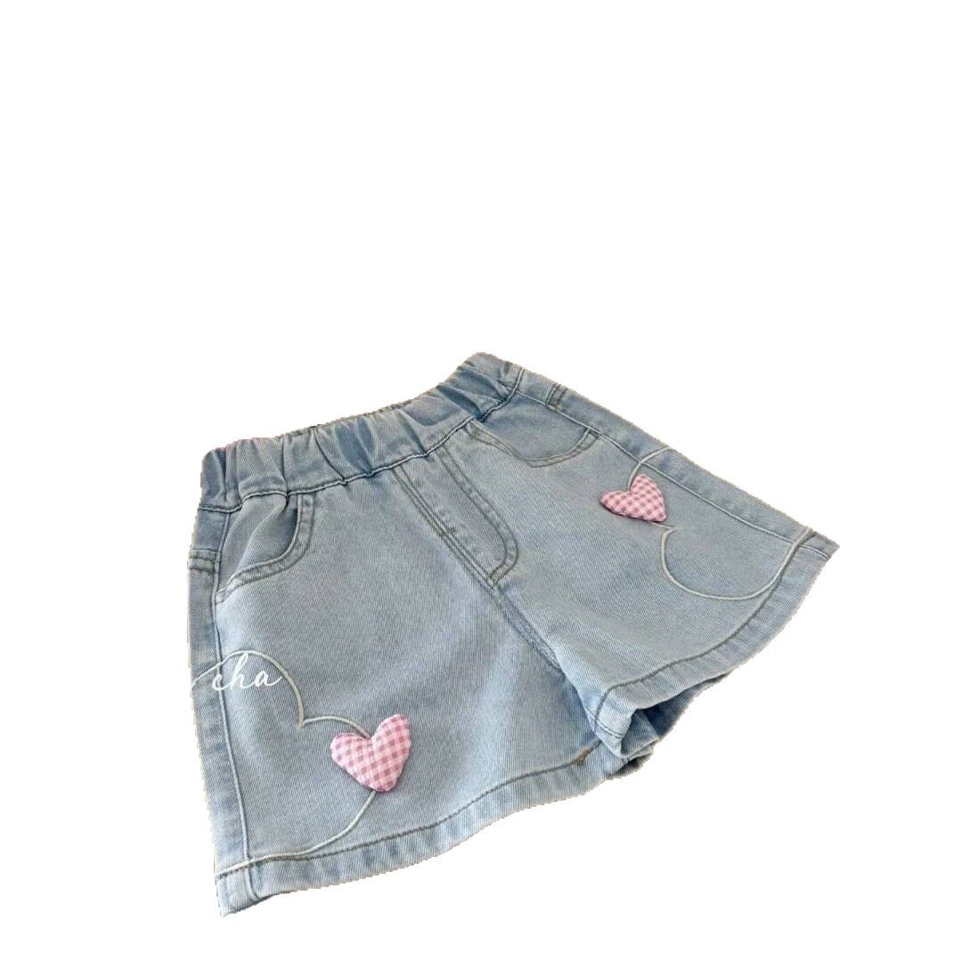 Children's Star Round Girls Pantalones cortos de mezclilla Nuevo estilo estilo estilo occidental, niños pequeños y medianos, pantalones de amor para bebés, pantalones calientes de todo fósforo de verano image 6
