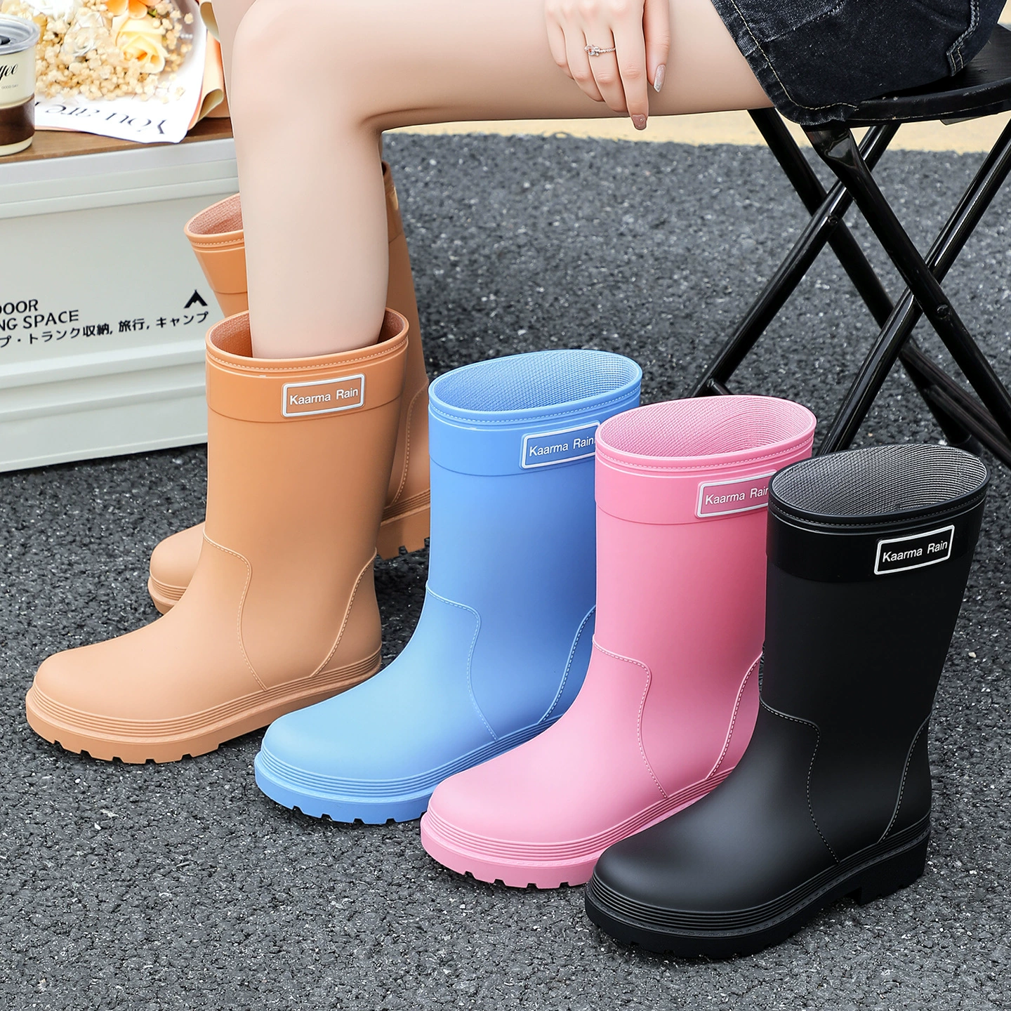 2025 новых корейских женских непромокаемых сапог до середины голени из ПВХ, круглогодичные, цельные, водонепроницаемые.