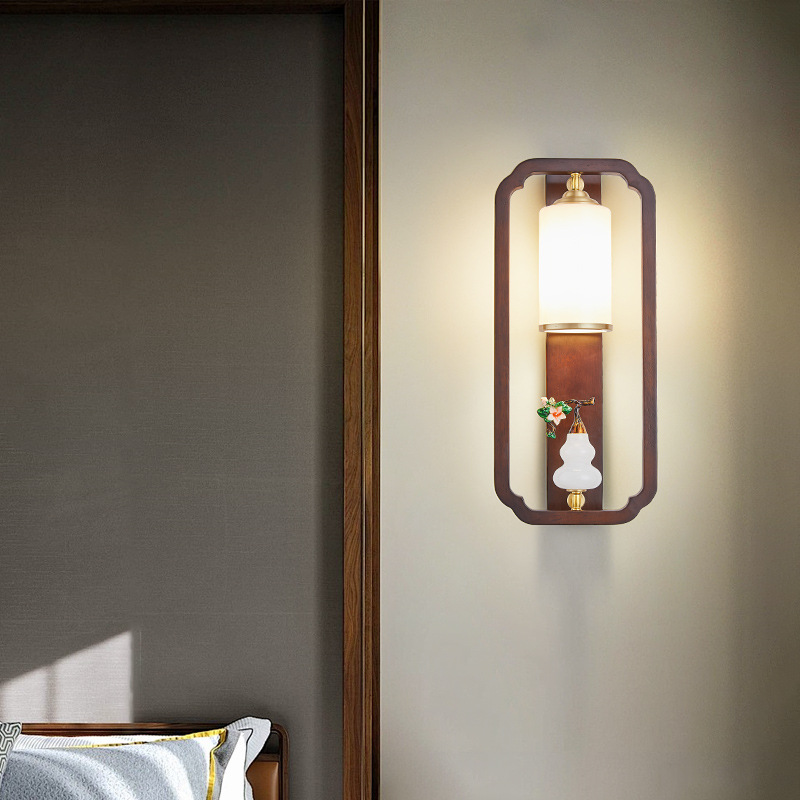 Grand View Garden lámpara de pared de dormitorio nuevo estilo chino 2026 nueva lámpara de cobre estilo chino de diseño de alta gama lámpara de cabezal de cama 667L