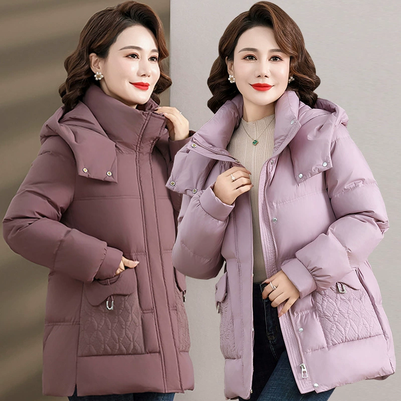 Мама одеваются зимние пуховики 50 лет женщины среднего и пожилого возраста теплая хлопчатобумажная куртка 2024 новая иностранная толстая куртка