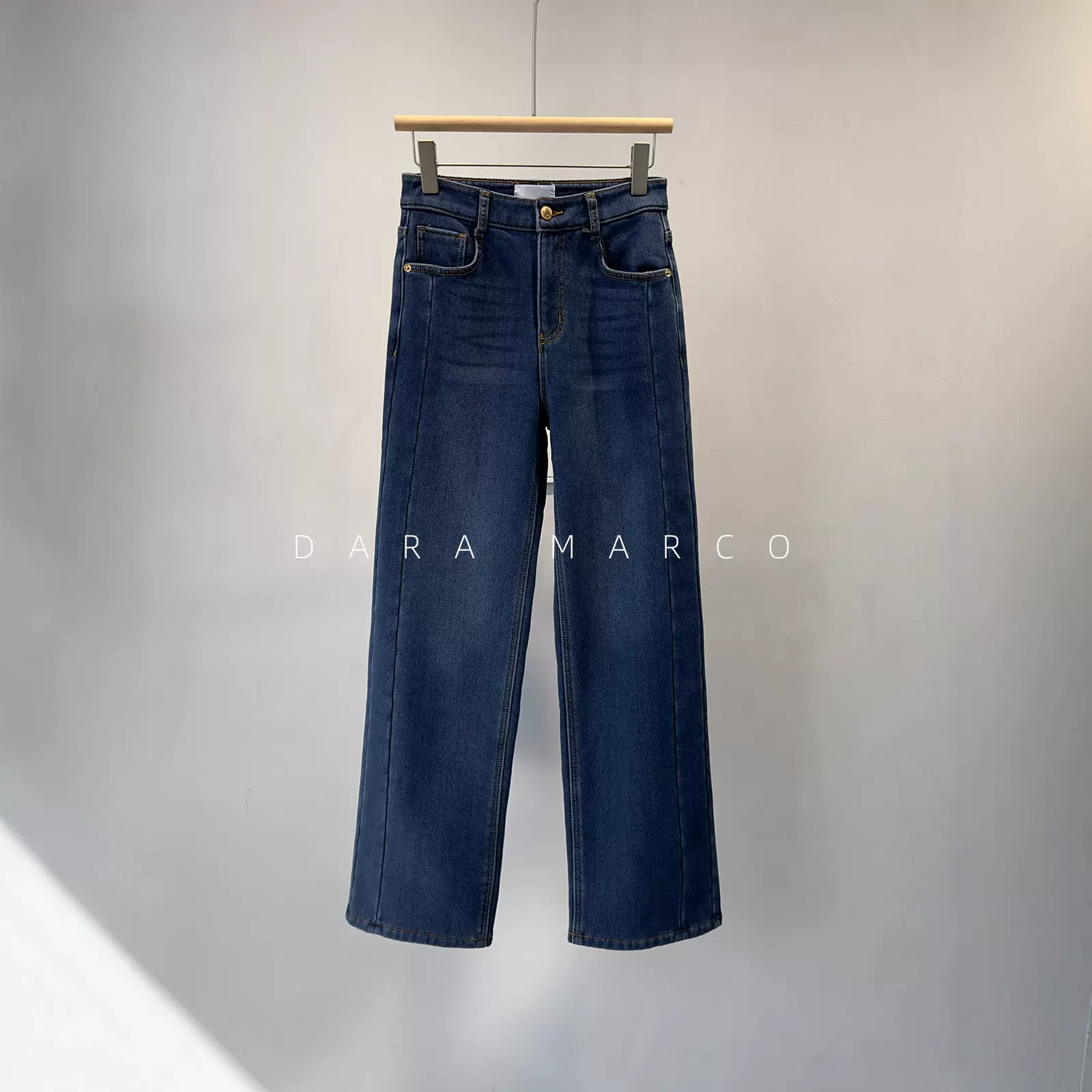 云柔氧感~柜上2K复古水洗蓝加厚加绒宽松直筒阔腿牛仔裤女25秋冬