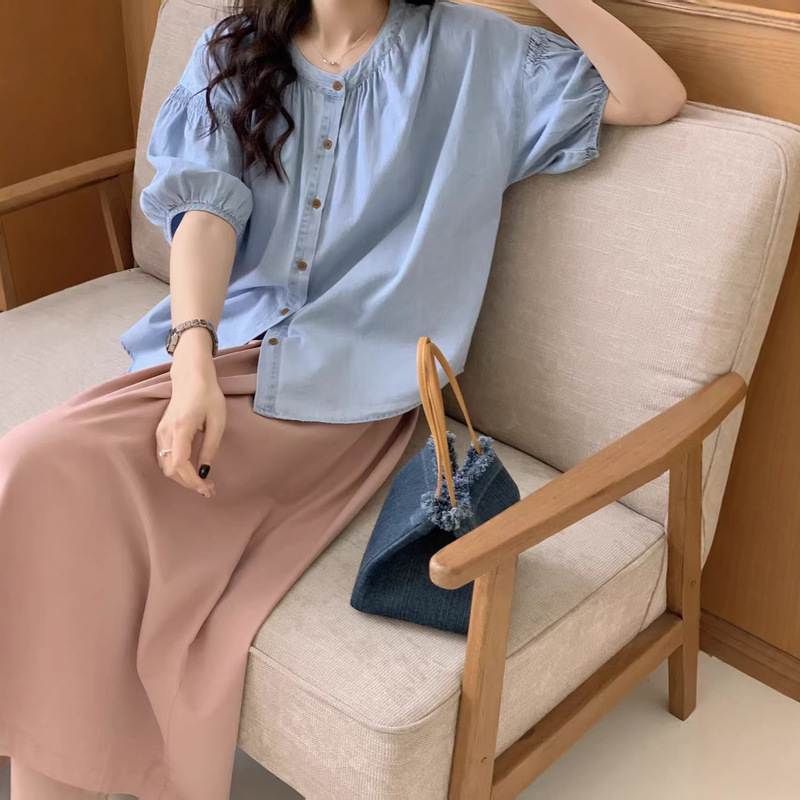 Denim Short-Sleeved Shirt 2026 Summer New Style Korean Fashion Slim-Fit Cardigan Shirt Top for Petite People 1076