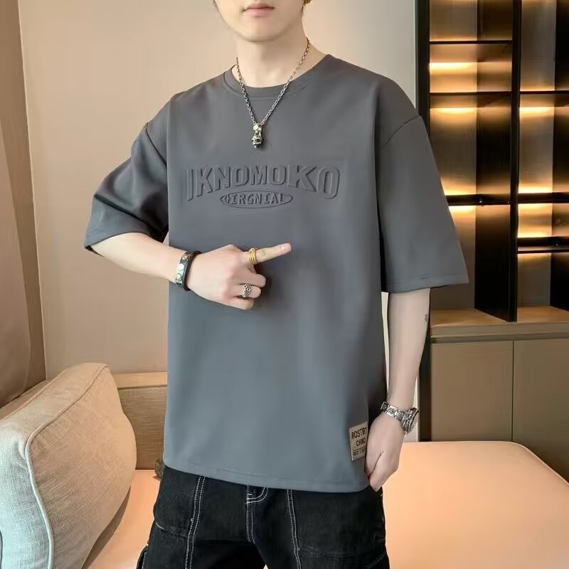 Camiseta de manga corta para hombres verano 2023 nueva media manga ins marca de moda camiseta de seda de hielo ropa suelta ropa de hombre