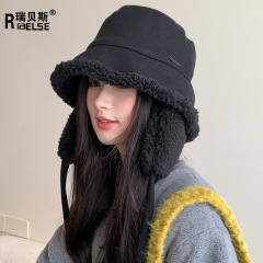 秋冬の新型両面羊小毛漁夫帽女性自転車耳保護保温帽子ファッション