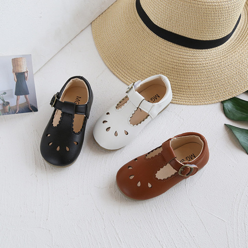 Baby toddler shoes 1-3-7 years old spring and autumn new hollow breathable children's small leather shoes British style retro single shoes trend