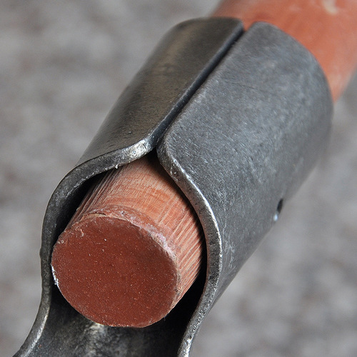 Wholesale hoe agricultural tools, all-steel thickened large wooden handle hoe, soil loosening, land reclamation, household vegetable growing, weeding, outdoor large hoe