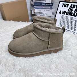 2024秋冬欧美时尚雪地靴女澳洲皮毛一体迷你低筒加绒加厚情侣棉鞋