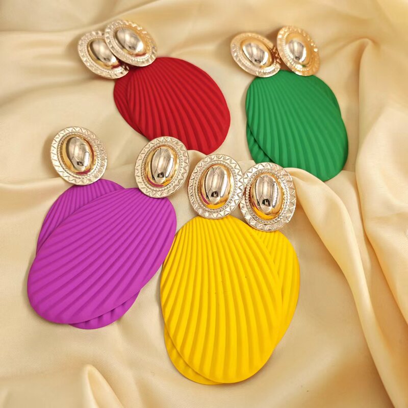 Europe and the United States cross-border new color Oval stripes fashion exaggerated personality nail earrings factory direct wholesale earrings Europe and the United States cross-border new color Oval stripes fashion exaggerated personality nail earrings factory direct wholesale earrings