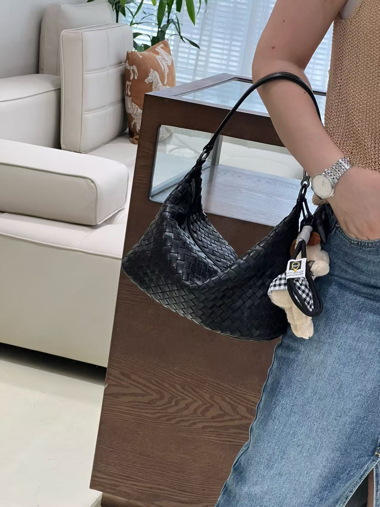 European And American Luxury Style Women's Crescent Bag Wholesale Fashion Genuine Leather Woven Handbag Large Capacity Underarm Bag - Thumbnail 8