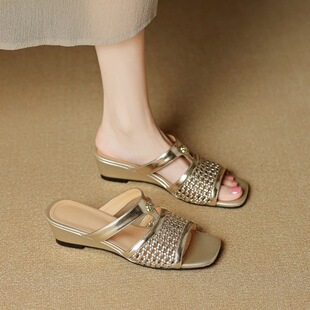 4.5cm����ʽɽ�軨�U�վ����¸�����Ů�ļ��¿��⴩¶ֺ���e��Ь