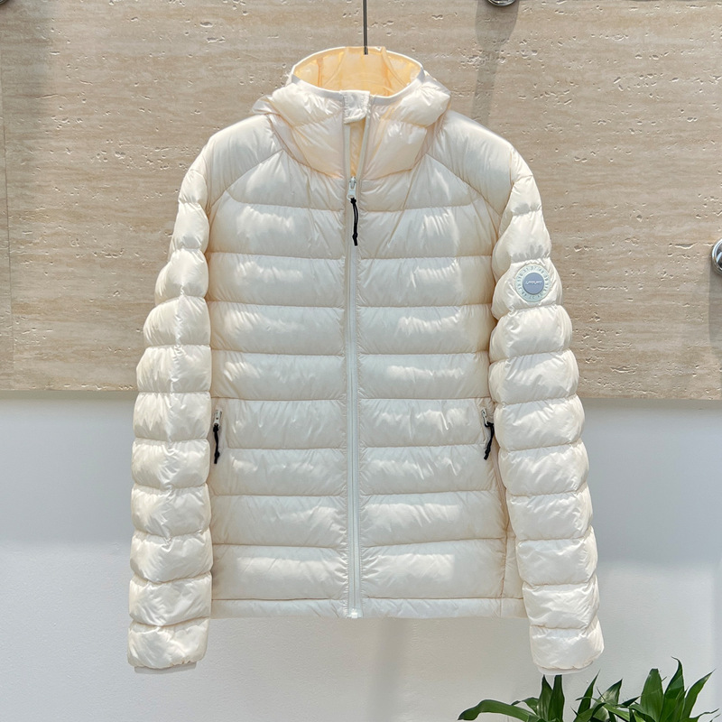 90白鸭绒排骨羽绒服女轻薄短款2025冬新款轻便简约情侣连帽外套男|undefined