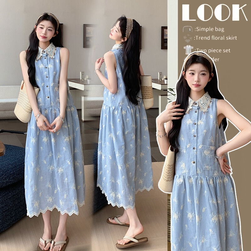Real Shot of 2026 Spring/Summer Maternity Beach Vacation Blue Striped Lace Collar Design Stunning Sleeveless Long Dress