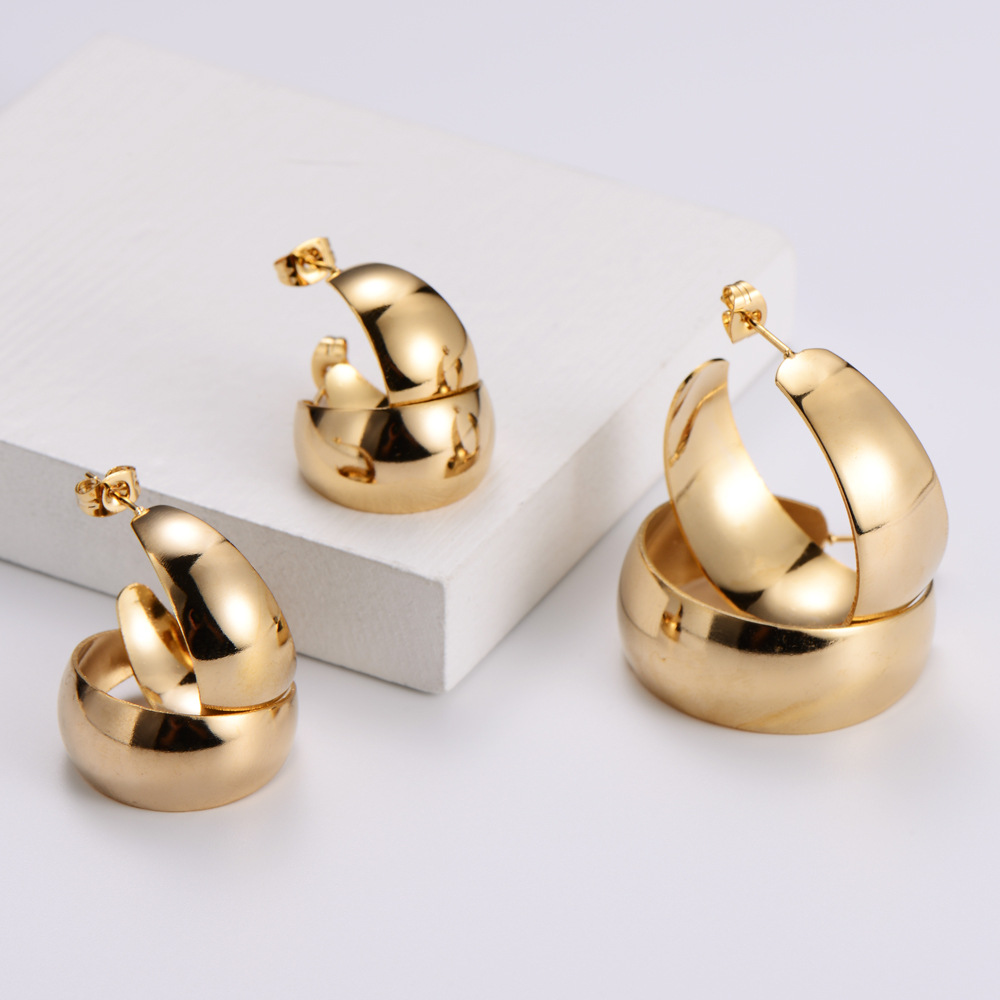Simple Style Geometric Polishing Stainless Steel No Inlaid 18K Gold Plated Earrings display picture 4