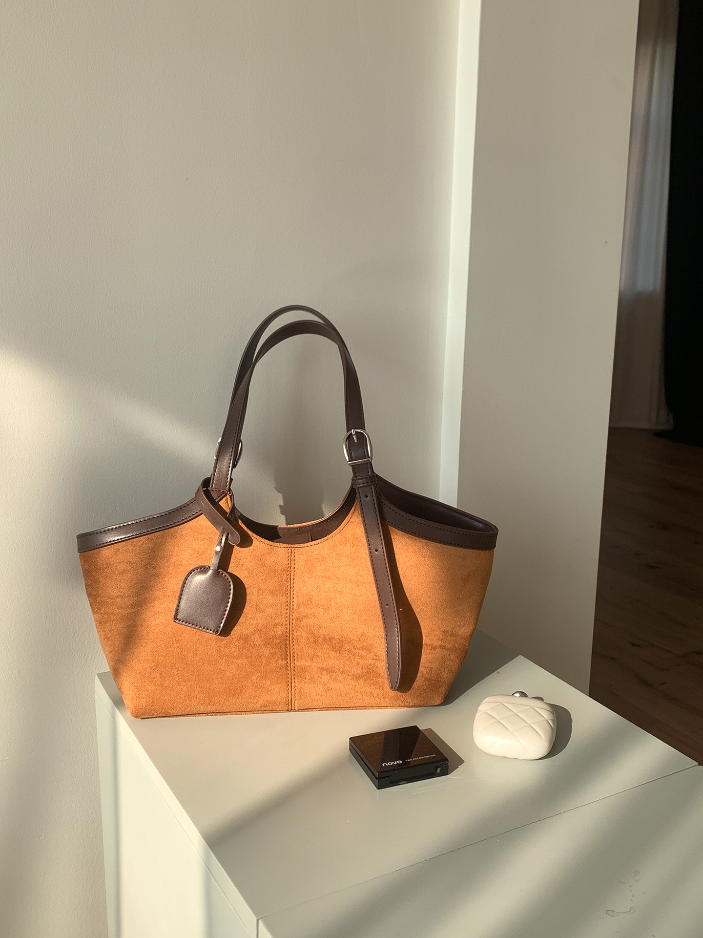 Autumn/Winter Suede PU Patchwork Creative Market Tote Bag Large Capacity New Commuter Shoulder Bag for Women - Thumbnail 7