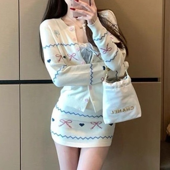 法式名媛千金短款小香风外套气质高腰显瘦包臀裙秋季新款两件套女|undefined