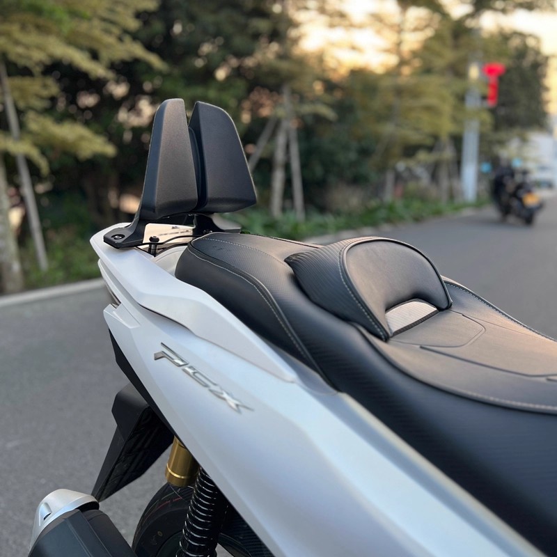 Suitable for 20-25 Honda Pcx160 Modified Rear Backrest, Rear Seat Lumbar Support, Third Generation Passenger Comfort Backrest
