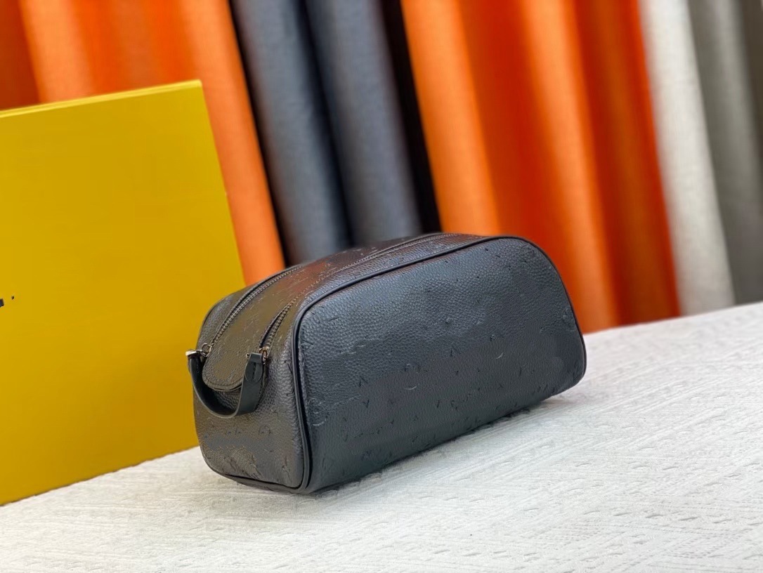 Louis Vuitton Dopp Kit Taurillon Monogram Black
